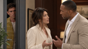 Finn overhears Steffy and Carter discuss about their night and fake surrogacy scheme